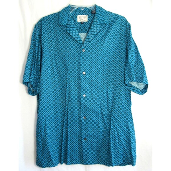 Reyn Spooner Other - Reyn Spooner Blue & Green Geometric Short Sleeve Button Down Shirt Size M EUC